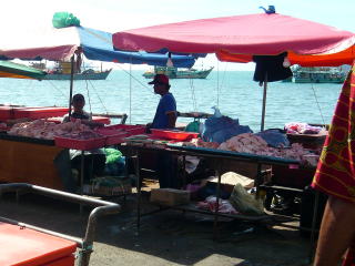 コタキナバルの市場